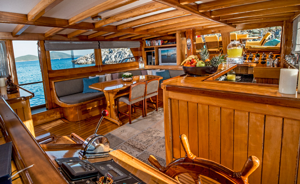 Luxury cabin charter yacht holidays in Turkey & Greek Islands
